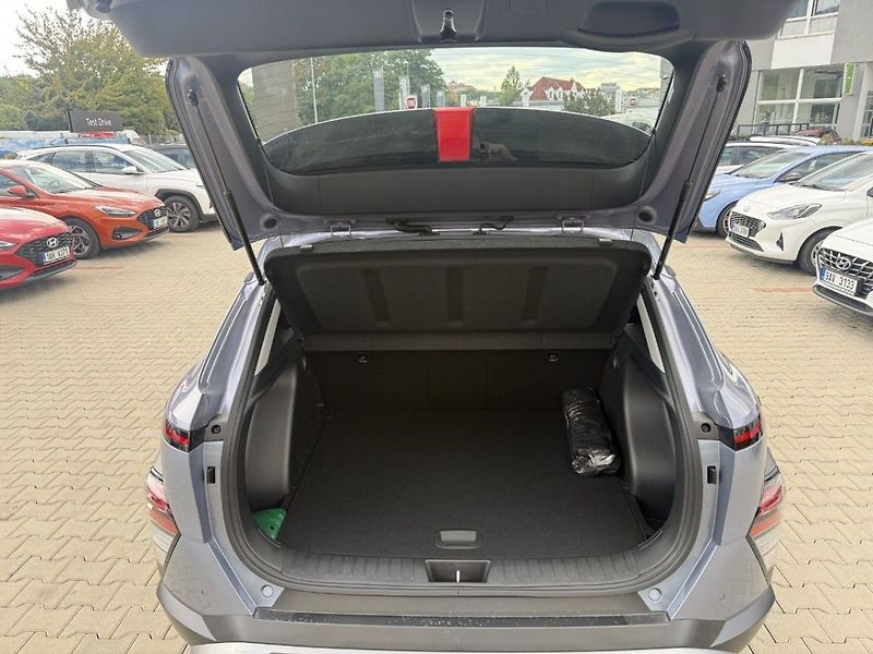 Hyundai Kona 27 1,6 T-GDI MT SMART - fotka 5 z 9