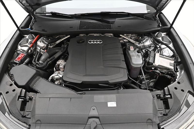 Audi A6 2,0 TDI 150 kW S-Tronic Záruka - fotka 9 z 31