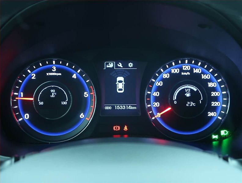Hyundai i40 (2019) 1.6 CRDi, Serv.kniha, Navi - fotka 11 z 18