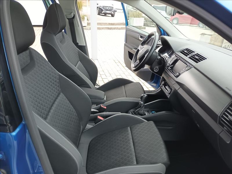 Škoda Fabia 1,2 TSI,STYLE,SERVISKA,PANO - fotka 21 z 43