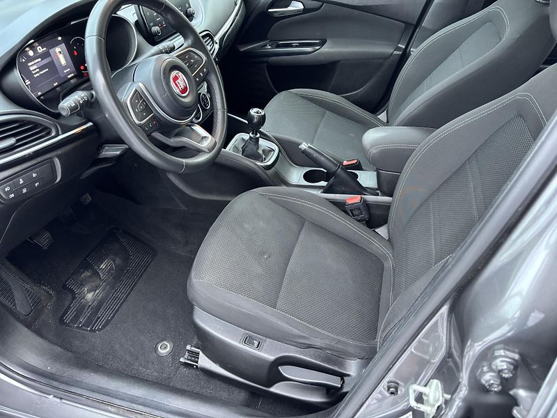 Fiat Tipo (2021) 1.6 MultiJet, 96kW, ČR - fotka 9 z 18