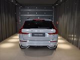 Volvo XC60 2,0 B5 AWD Ultra B&W,Pano,BLIS - náhled 4