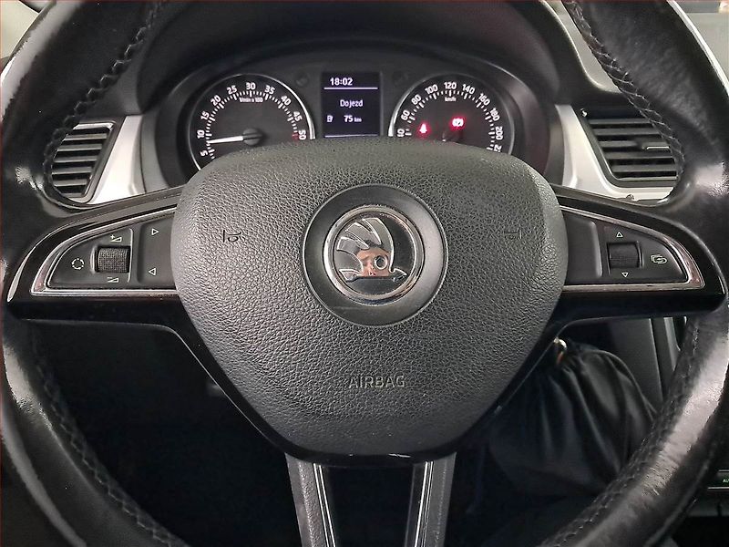 Škoda Rapid (2013) 1.6 TDI - fotka 16 z 17
