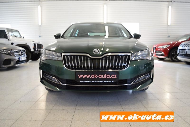 Škoda Superb 1.4 TSI iV DSG 160 kW PRAV.SER - fotka 11 z 63
