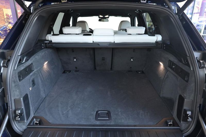 BMW X5 xDrive30d - fotka 8 z 18