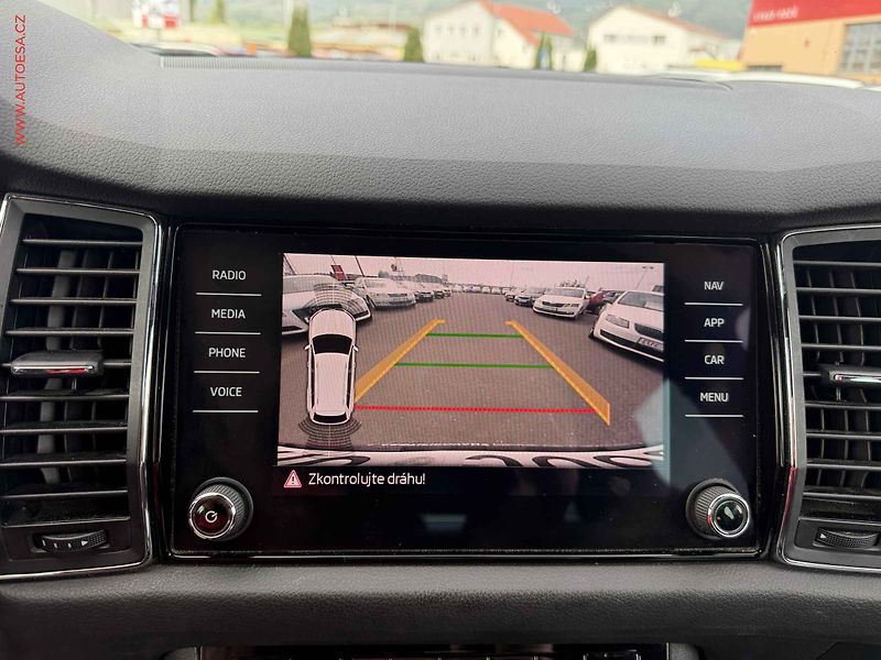 Škoda Kodiaq (2018) 2.0 TDi 4x4, 2.maj,ČR, DSG - fotka 17 z 17