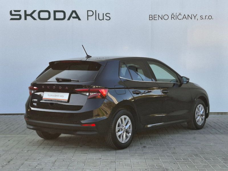Škoda Fabia (2025) Top Selection DSG 1,0TSi 85kW - fotka 2 z 34