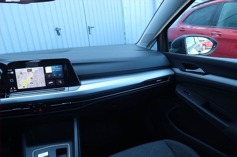 Volkswagen Golf (2021) 2.0 TDI, Automat, Navi - fotka 8 z 25