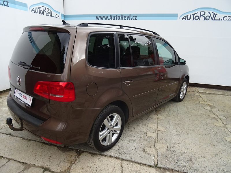 Volkswagen Touran (2012) 1.4i,103kW,DSG,MATCH,s.k,navi - fotka 4 z 24