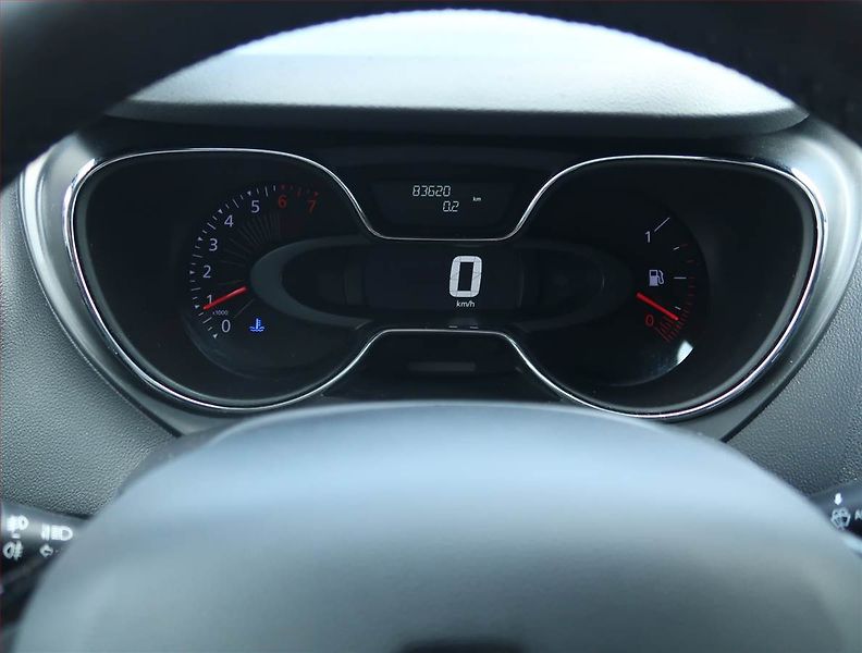 Renault Captur (2016) Limited 1.2 TCe, Serv.kniha - fotka 11 z 17