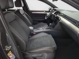 Volkswagen Passat (2021) 2.0 TDI, Automat, Kůže, Navi - náhled 9
