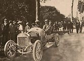Odstrojený vůz hraběte v roce 1908
