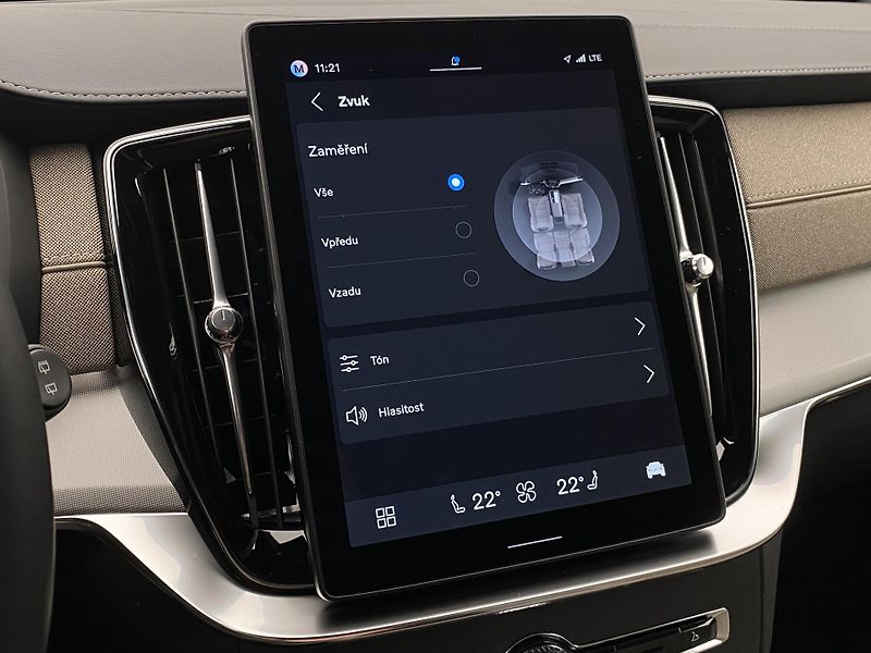 Volvo XC90 (2026) B5 AWD AUT CORE 7míst - fotka 52 z 56