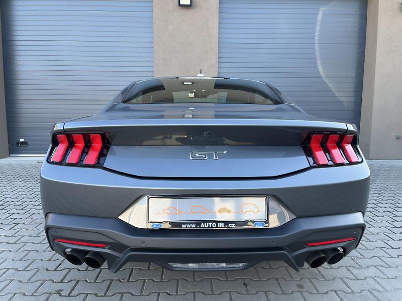 Ford Mustang (2024) 5.0 GT Perform 328 kW Man, DPH - fotka 8 z 46