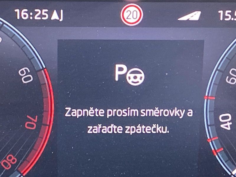 Škoda Superb (2022) Combi 2,0 TSI 4x4 DSG L&K - fotka 32 z 45