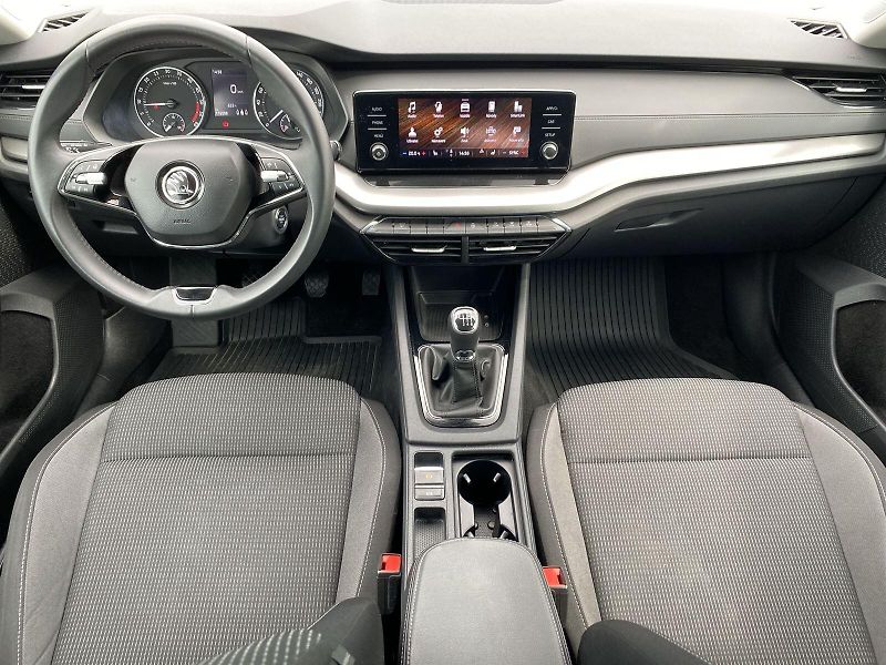 Škoda Octavia (2024) Combi 2.0 TDI Ambition - fotka 5 z 31