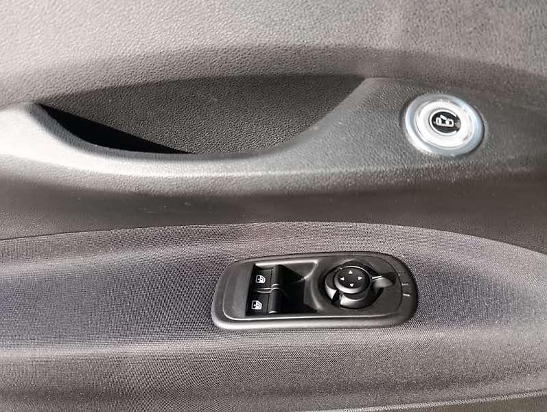 Fiat 500 (2026) Hybrid Torino 1.0 BSG 65k - fotka 29 z 36