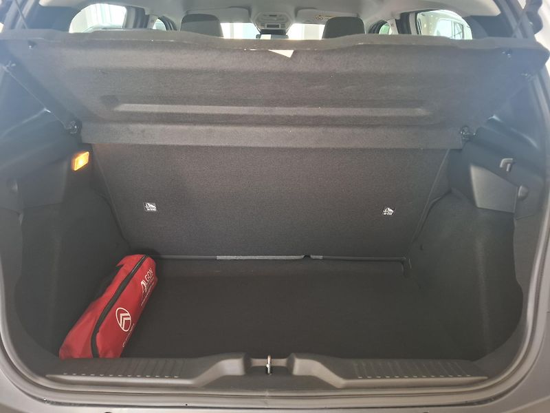 Citroën C3 (2026) MAX TURBO 100K MANUAL - fotka 5 z 7