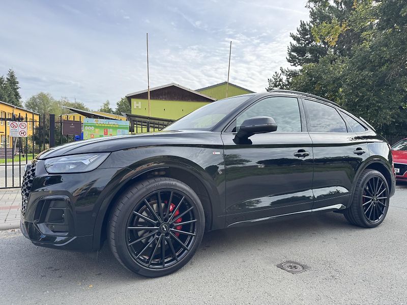 Audi Q5 40TFSi SportBack 1.majitel ČR - fotka 2 z 30