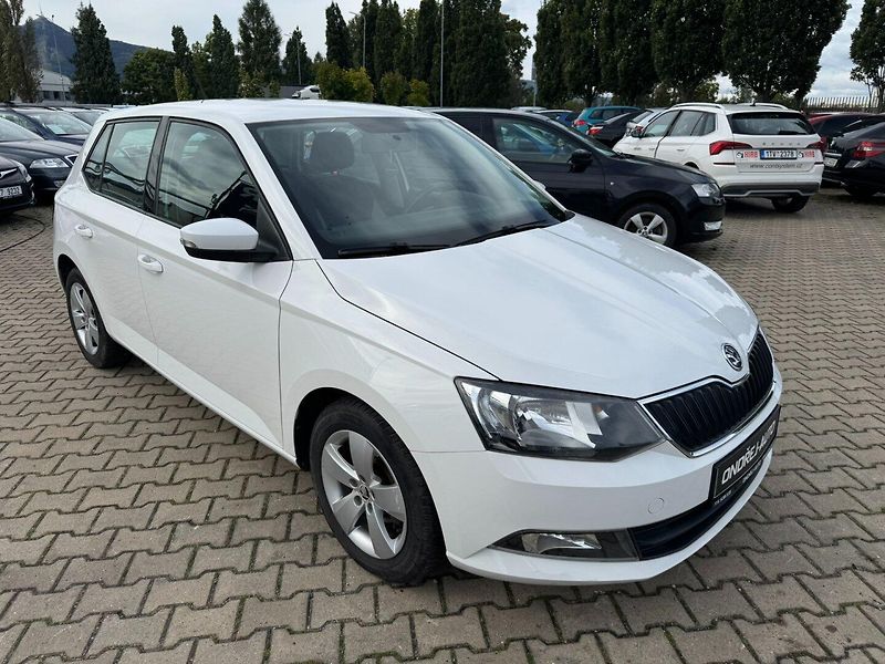 Škoda Fabia (2015) 1,2 TSI 66 KW 2 MAJ. STK - fotka 7 z 44