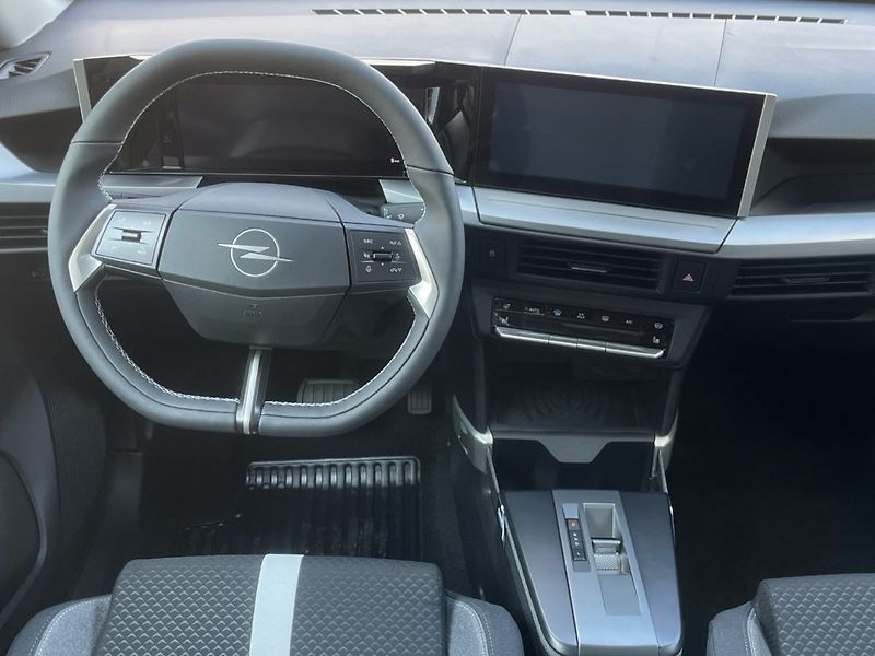 Opel Frontera (2026) GS Hybrid 1.2T (81kW/110k)) - fotka 11 z 21
