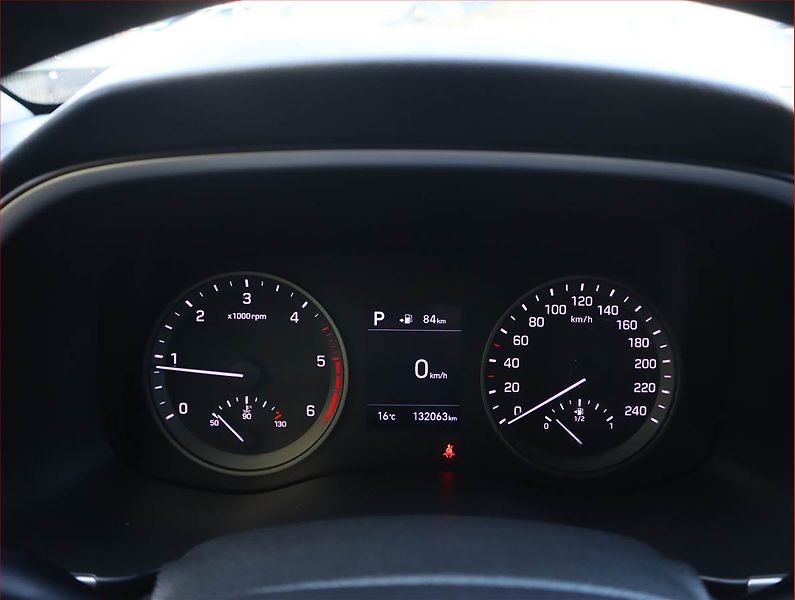 Hyundai Tucson (2019) Smart 1.6 CRDi, Automat - fotka 11 z 20