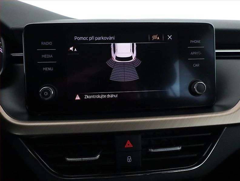 Škoda Kamiq (2021) Style 1.0 TSI, Automat - fotka 14 z 19