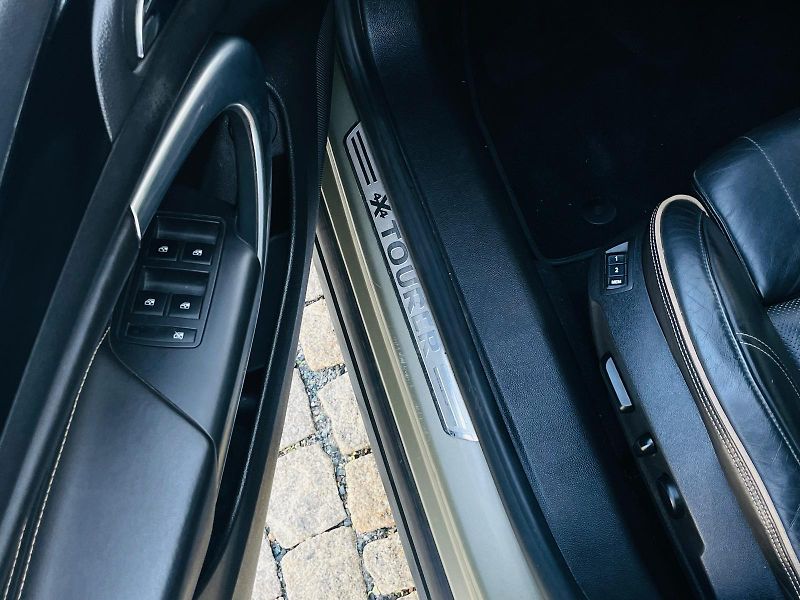 Opel Insignia 2.0CDTi 4x4 MANUÁL KAMERA VÝHŘ - fotka 46 z 49
