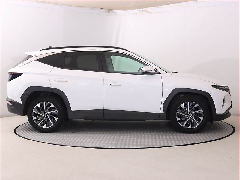 Hyundai Tucson (2021) Style 1.6 T-GDI - fotka 6 z 22