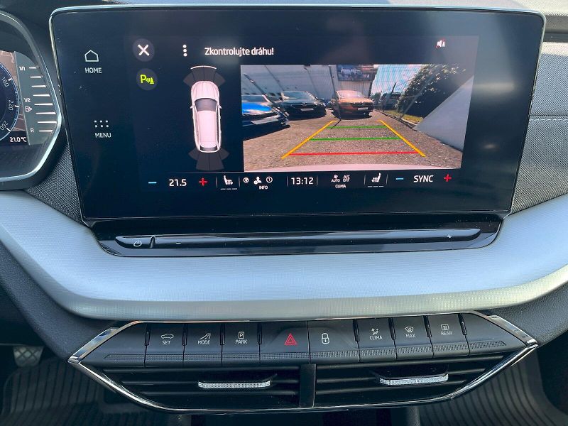 Škoda Octavia (2023) 1.5 TSI 110kW Style Combi - fotka 8 z 27