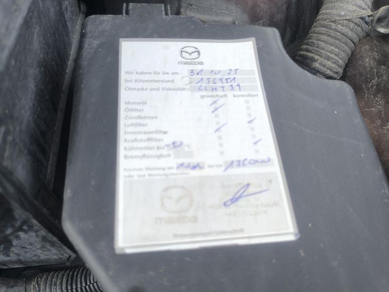 Mazda 3 KRÁSNÁ,MAX VÝBAVA,SERVIS,1MAJ. - fotka 21 z 24