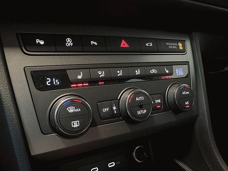 Cupra Ateca (2026) 1.5 TSI 150k DSG *TAŽNÉ* - fotka 20 z 21