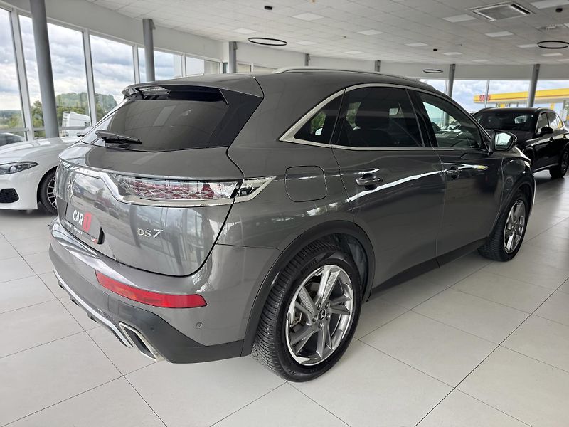DS Automobiles DS7 Crossback 1,6 E-TENSE 300*AT8*4x4*RIVOLI - fotka 5 z 47