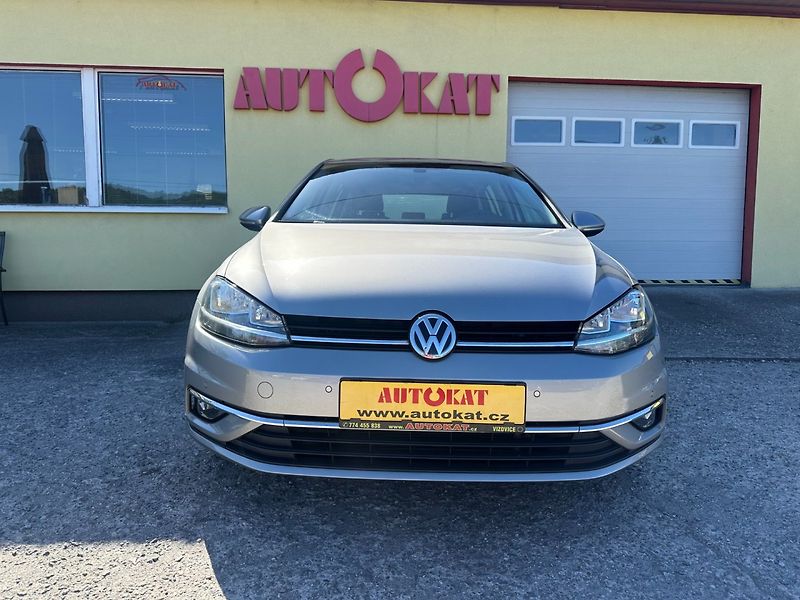 Volkswagen Golf 1.0TSi 85kW/1MAJ/Serv.knih/TOP - fotka 8 z 39