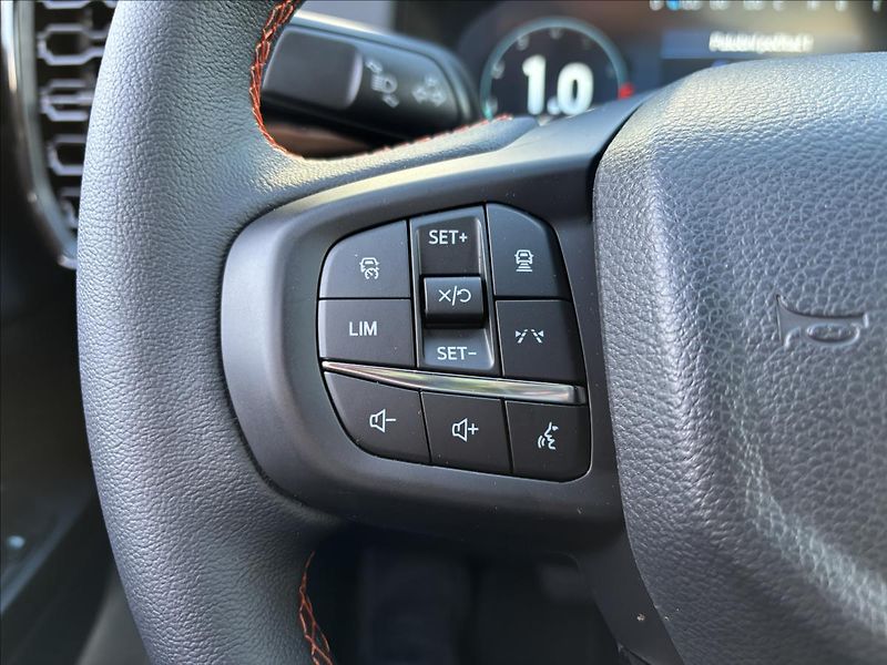 Ford Ranger 2,3 PHEV 207kW Wildtrak DPH - fotka 24 z 42