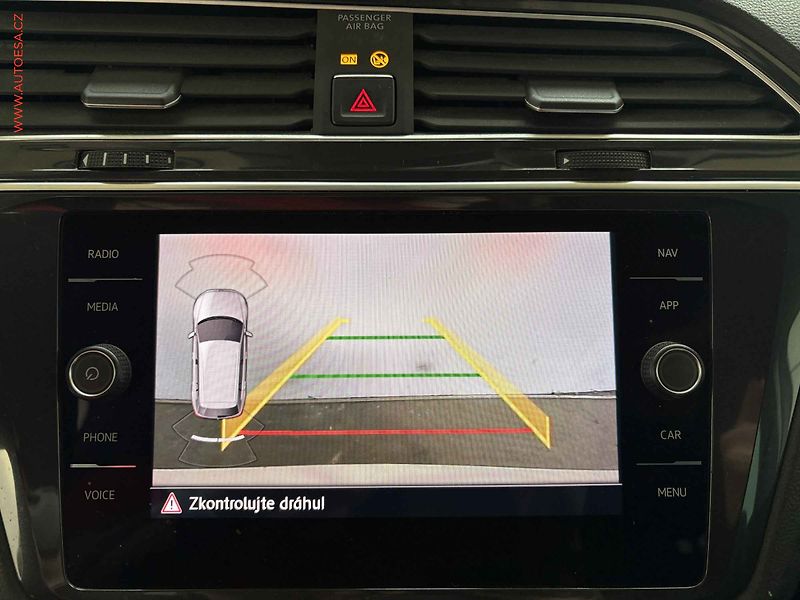 Volkswagen Tiguan (2018) 2.0 TDi, Sound, LED, navi - fotka 14 z 16