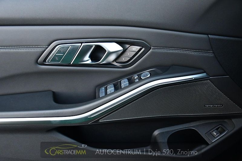 BMW M3 COMP.HUD H/K CARBON CERAMIC ČR - fotka 29 z 62