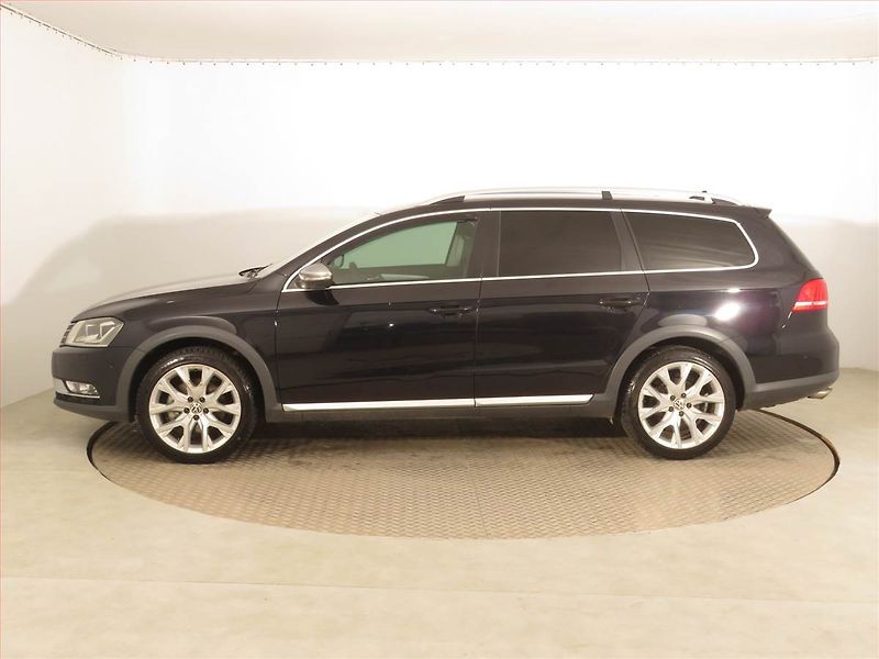 Volkswagen Passat (2013) Alltrack 2.0 TDI, 4X4 - fotka 3 z 17
