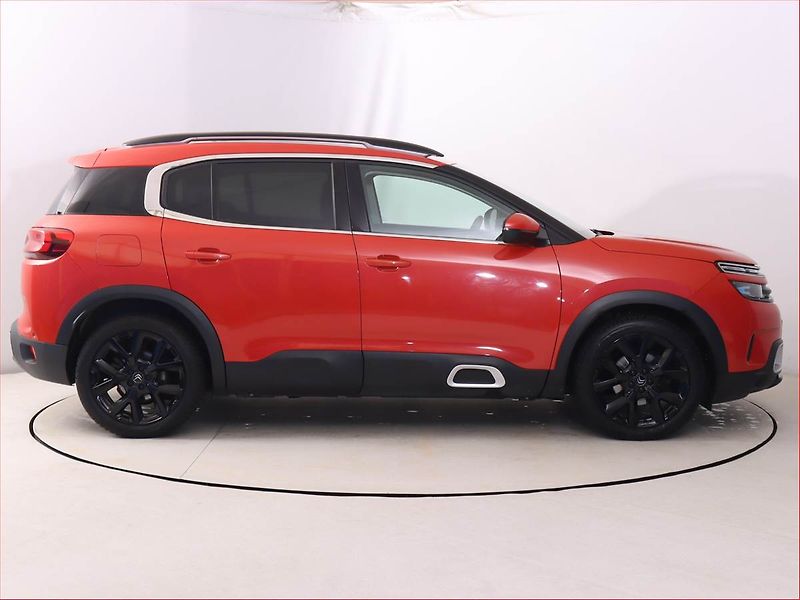 Citroën C5 Aircross (2019) BlueHDi 180, Automat - fotka 6 z 22