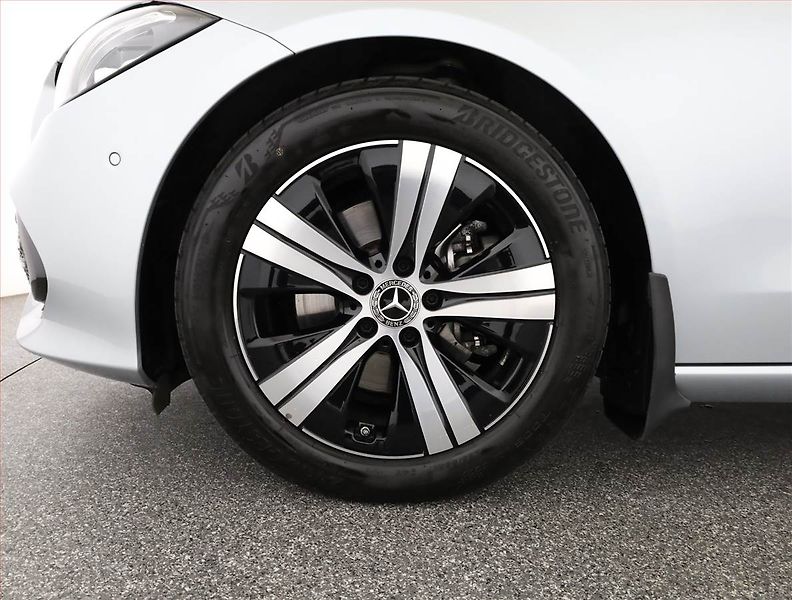 Mercedes-Benz Třídy C (2022) Avantgarde C 220 d - fotka 18 z 18