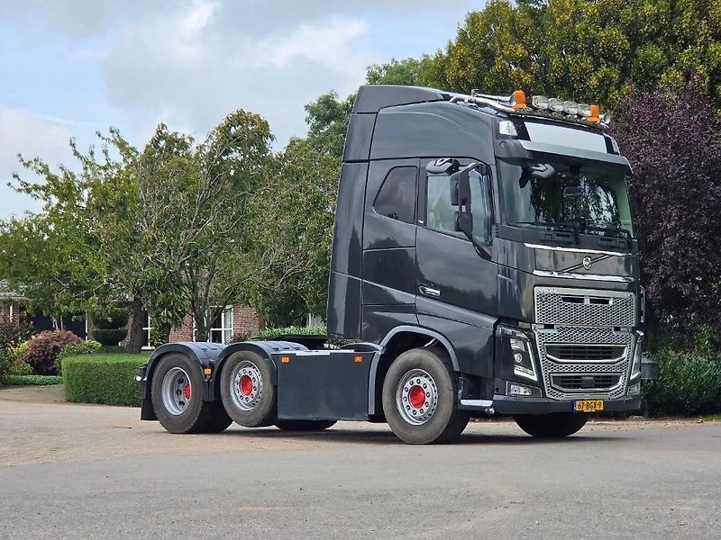 Volvo FH (2016) 750 6x2 tahač EURO 6 - fotka 4 z 18