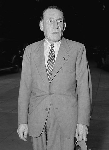 Louis Renault ve Washingtonu v roce 1940., zdroj: Wikimedia Commons, volné dílo
