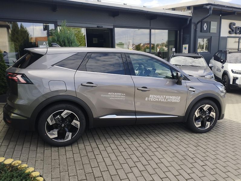 Renault Symbioz (2026) Techno full hybrid E-Tech 160 - fotka 4 z 5