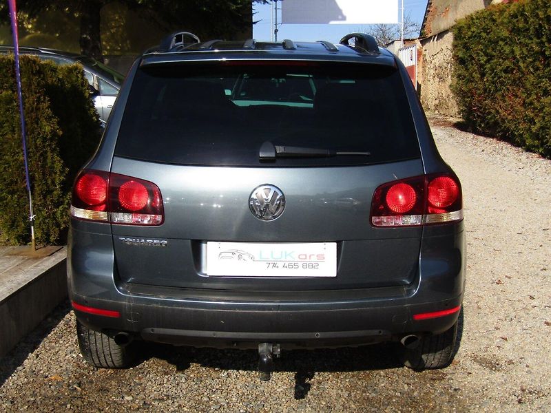 Volkswagen Touareg (2008) 2.5 TDI 4X4  PRUŽINY - fotka 12 z 38