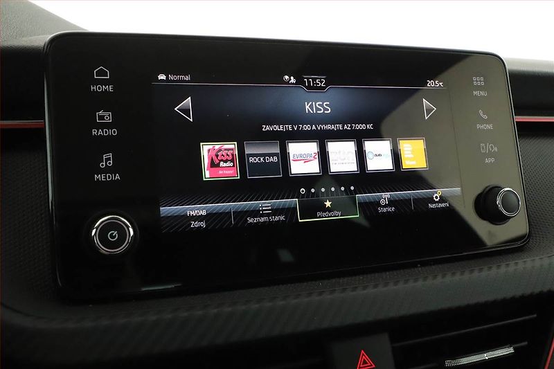 Škoda Scala (2025) 1.0 TSI, MONTE CARLO, AUTOMAT - fotka 17 z 20