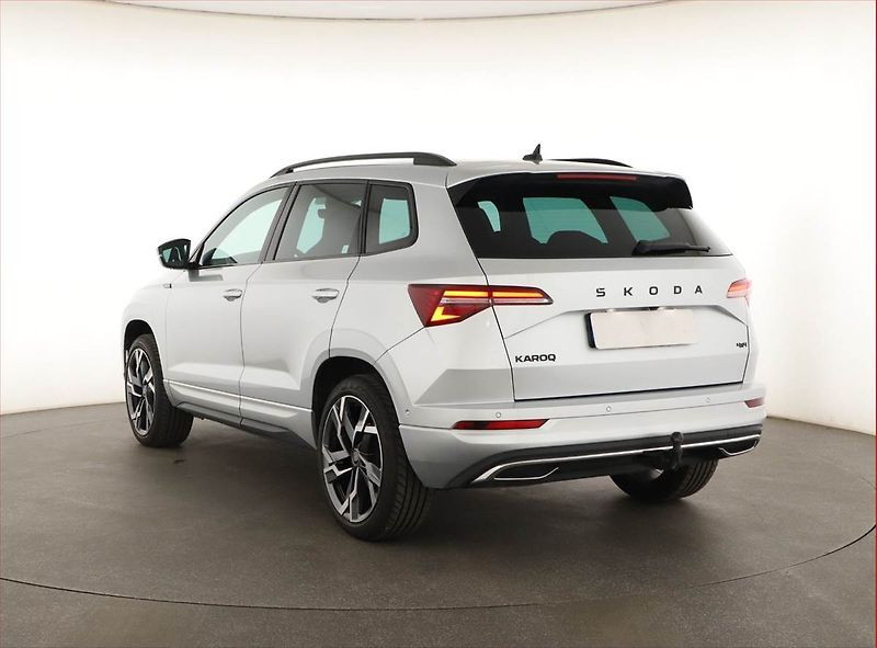 Škoda Karoq (2025) 2.0 TDI, SPORTLINE, 4X4 - fotka 4 z 21