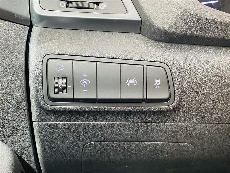 Hyundai Tucson 1,6 T-GDi 130kW 4x4 - fotka 13 z 24