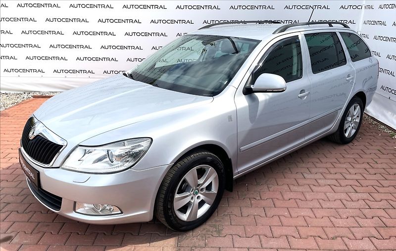 Škoda Octavia 1,4 tsi Style 90kw 1.majitel - fotka 3 z 21