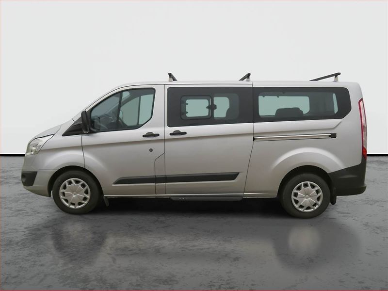 Ford Tourneo Custom (2017) Trend 2.0 EcoBlue, 1Maj, DPH - fotka 3 z 19