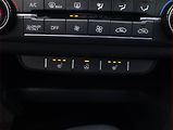 Kia Ceed (2021) Gold 1.6 GDI plug-in, Automat - náhled 24
